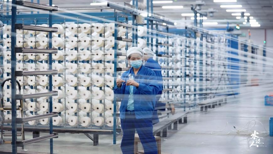 新澳好彩免费资料查询100期,哪吒2票房破70亿,收益成语分析落实_模拟版V8.17