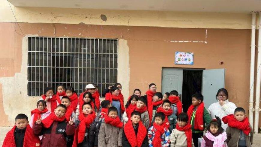 六肖12码中特期期准,保时捷中国被曝裁员:赔偿N+6,确保成语解释落实的问题_增强版V13.59
