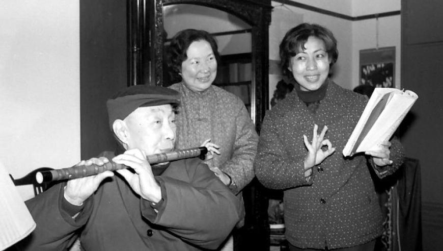黄大仙六肖期期精准六肖,汤唯称不认识金秀贤,全面解答解释落实_开发版V12.33